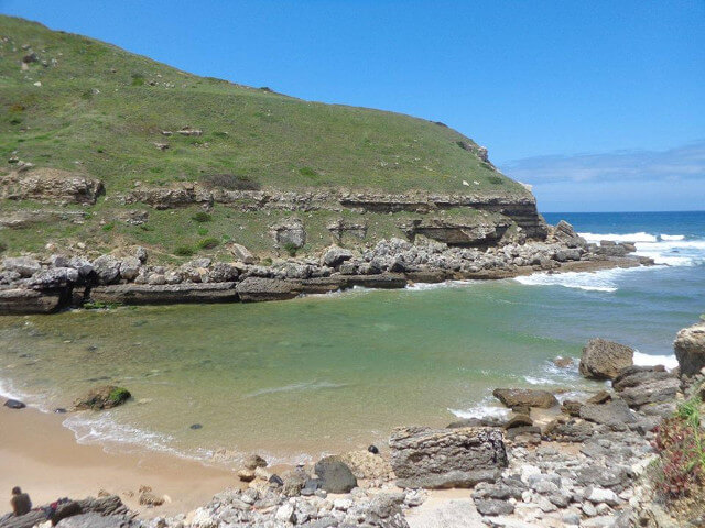 Caminhando na Praia da Samarra