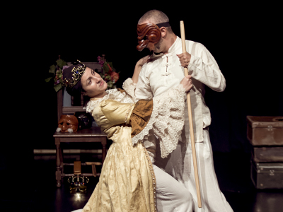 Um espetáculo de Commedia Dell'Arte
