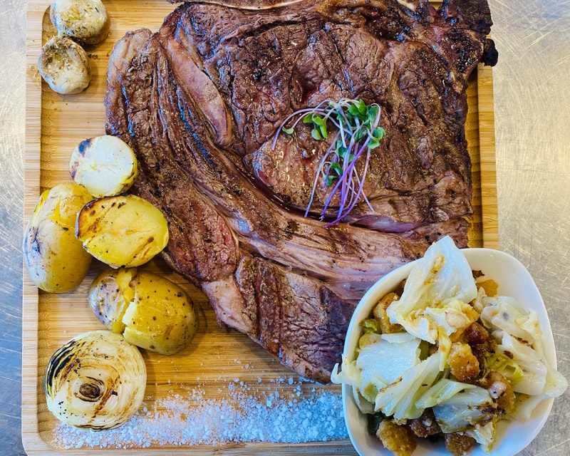 Gastronomia Tradicional p/2 com Música ao Vivo  Figueira da Foz