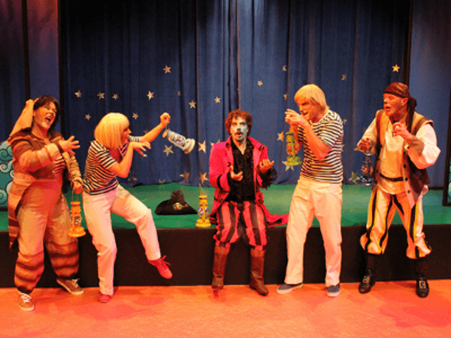 "Capitão Miau Miau" - Teatro Infantil